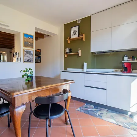 Duomo View - 200 Meters From Subway Apartment Brescia