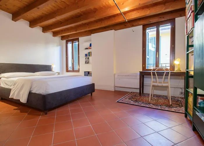 Duomo View - 200 Meters From Subway * Brescia