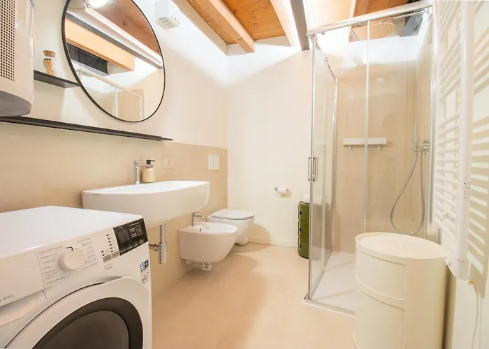 Apartment Duomo View - 200 Meters From Subway