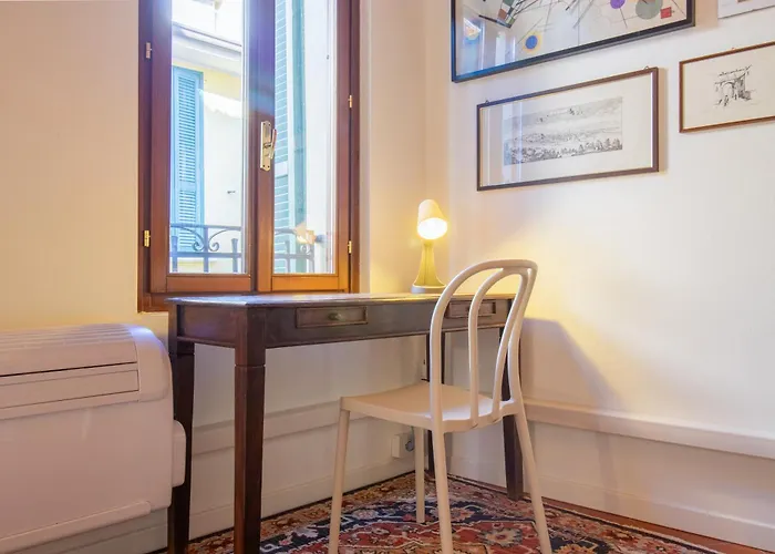 Duomo View - 200 Meters From Subway Apartment *