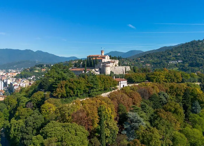 Duomo View - 200 Meters From Subway Apartment Brescia